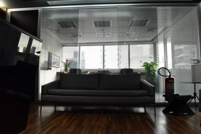 Foto do imóvel: Sala Comercial à Venda ou Locação, 392 m² em Pinheiros - São Paulo