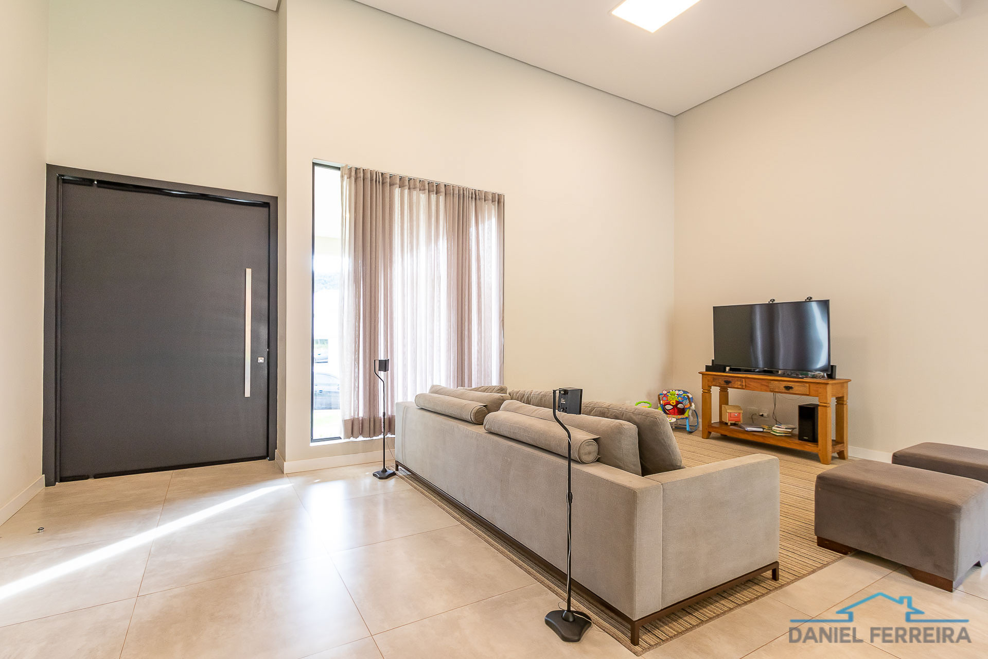 Foto do imóvel: Casa de Condomínio com 3 Quartos à Venda, 240 m² em Setor Habitacional Tororó (Jardim Botânico) - Brasília