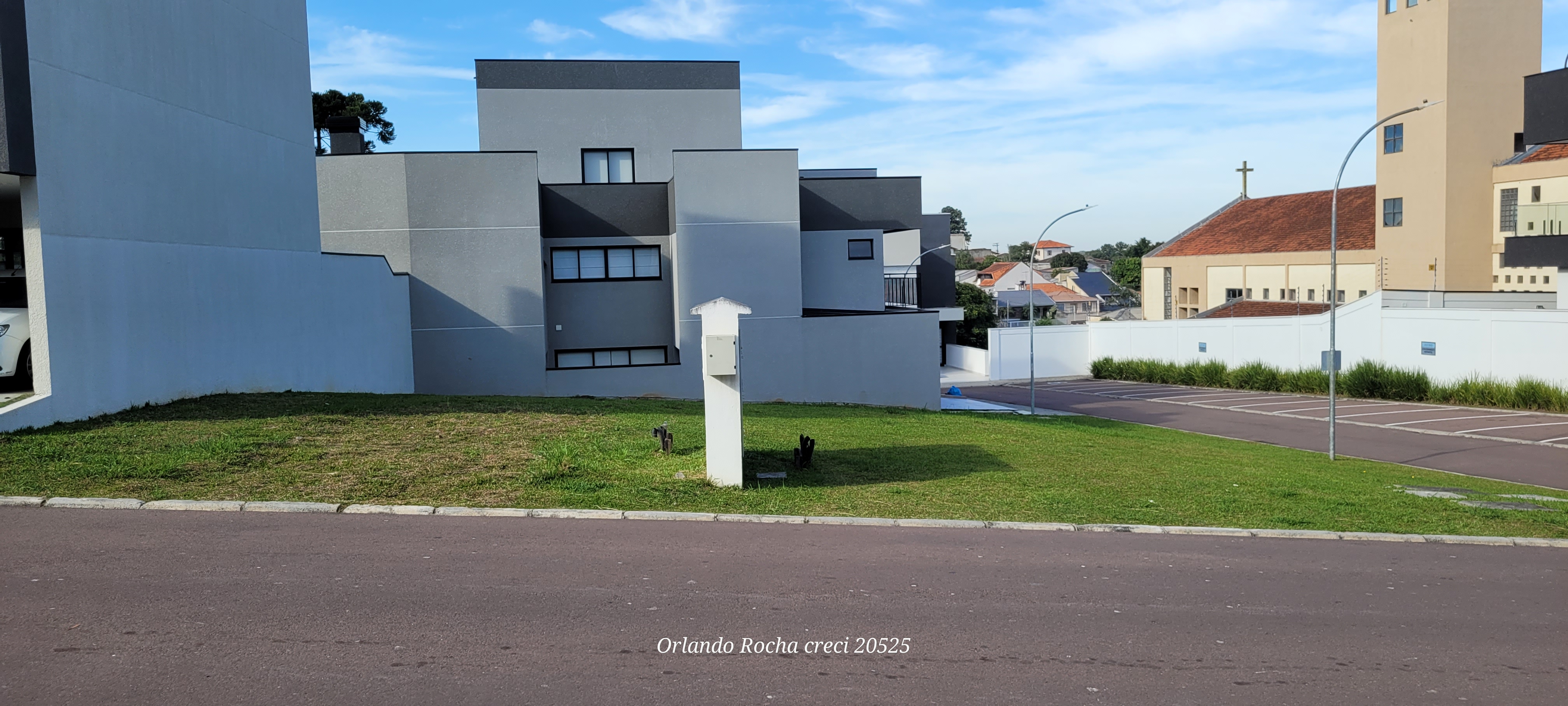 Imagem Terreno em Condomínio à Venda, 166 m²em Bairro Alto - Curitiba