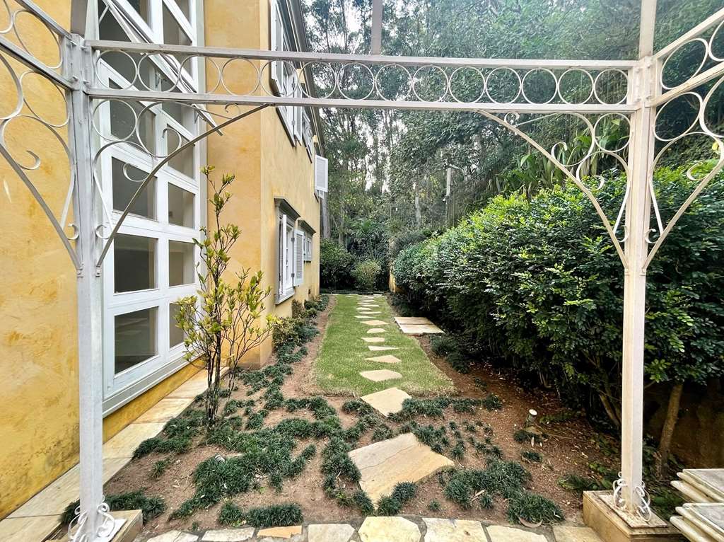 Imagem Casa com 6 Quartos à Venda ou Locação, 721 m²em Palos Verdes - Carapicuíba