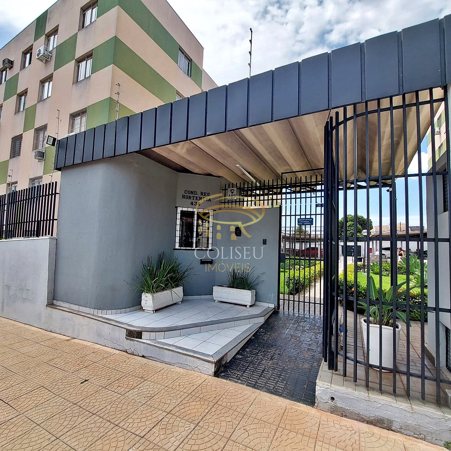 Imagem Apartamento com 3 Quartos à Venda, 63 m²em Jardim Monte Carlo - Maringá