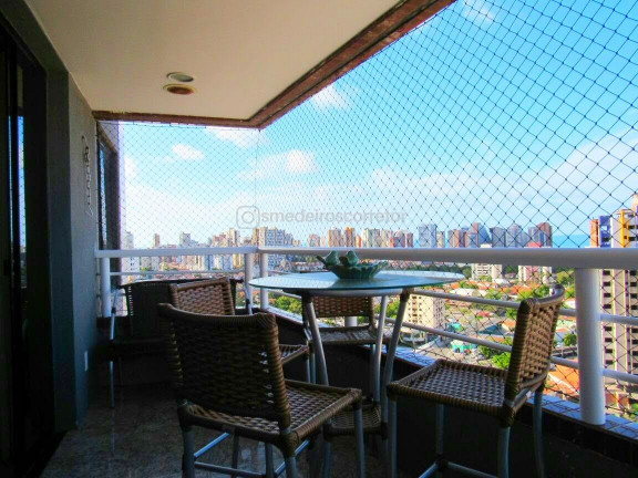 Imagem Apartamento com 3 Quartos à Venda, 175 m²em Papicu - Fortaleza