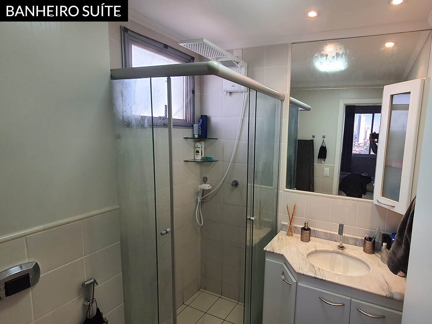 Imagem Apartamento com 3 Quartos à Venda, 79 m²em Monte Castelo - Campo Grande