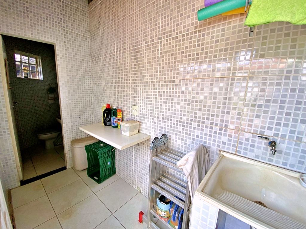 Foto do imóvel: Casa com 3 Quartos à Venda, 266 m² em Planalto - Belo Horizonte Foto do imóvel: Casa com 3 Quartos à Venda, 266 m² em Planalto - Belo Horizonte