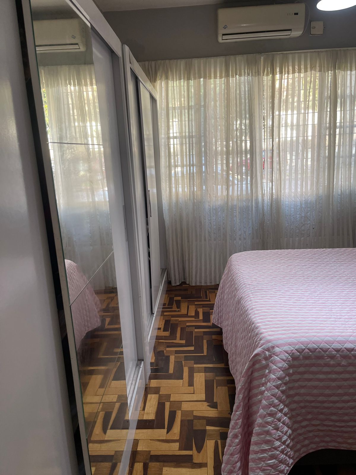 Apartamento com 2 Quartos à Venda, 68 m²em Vila Ipiranga - Porto Alegre