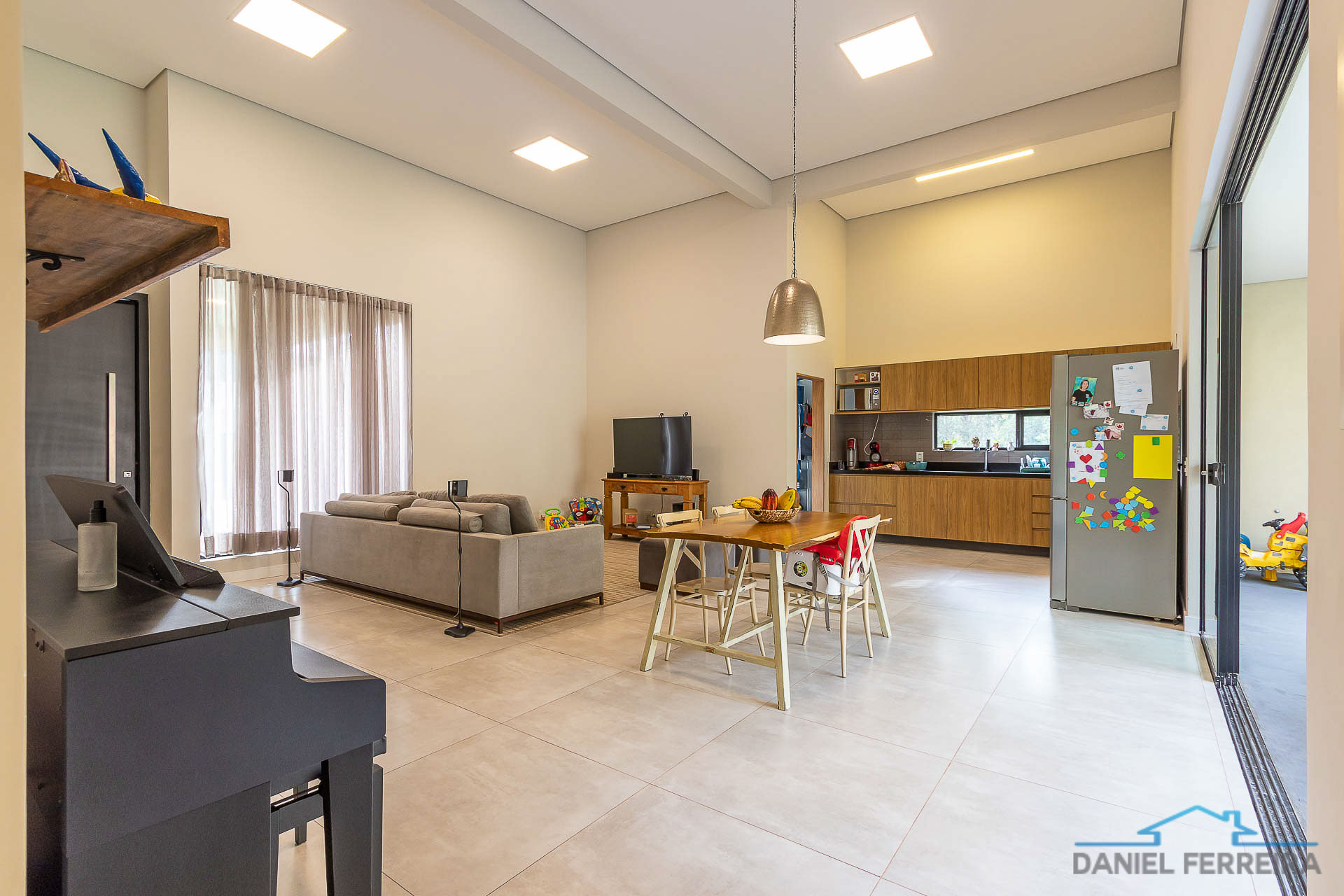 Foto do imóvel: Casa de Condomínio com 3 Quartos à Venda, 240 m² em Setor Habitacional Tororó (Jardim Botânico) - Brasília