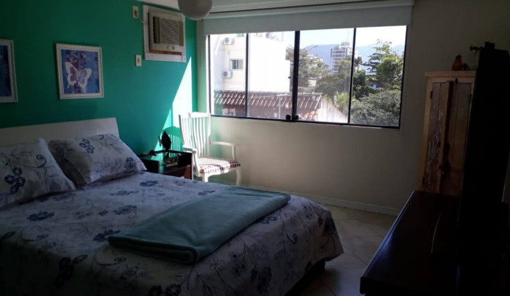 Casa com 3 Quartos à Venda, 240 m² em Barra Da Tijuca - Rio De Janeiro