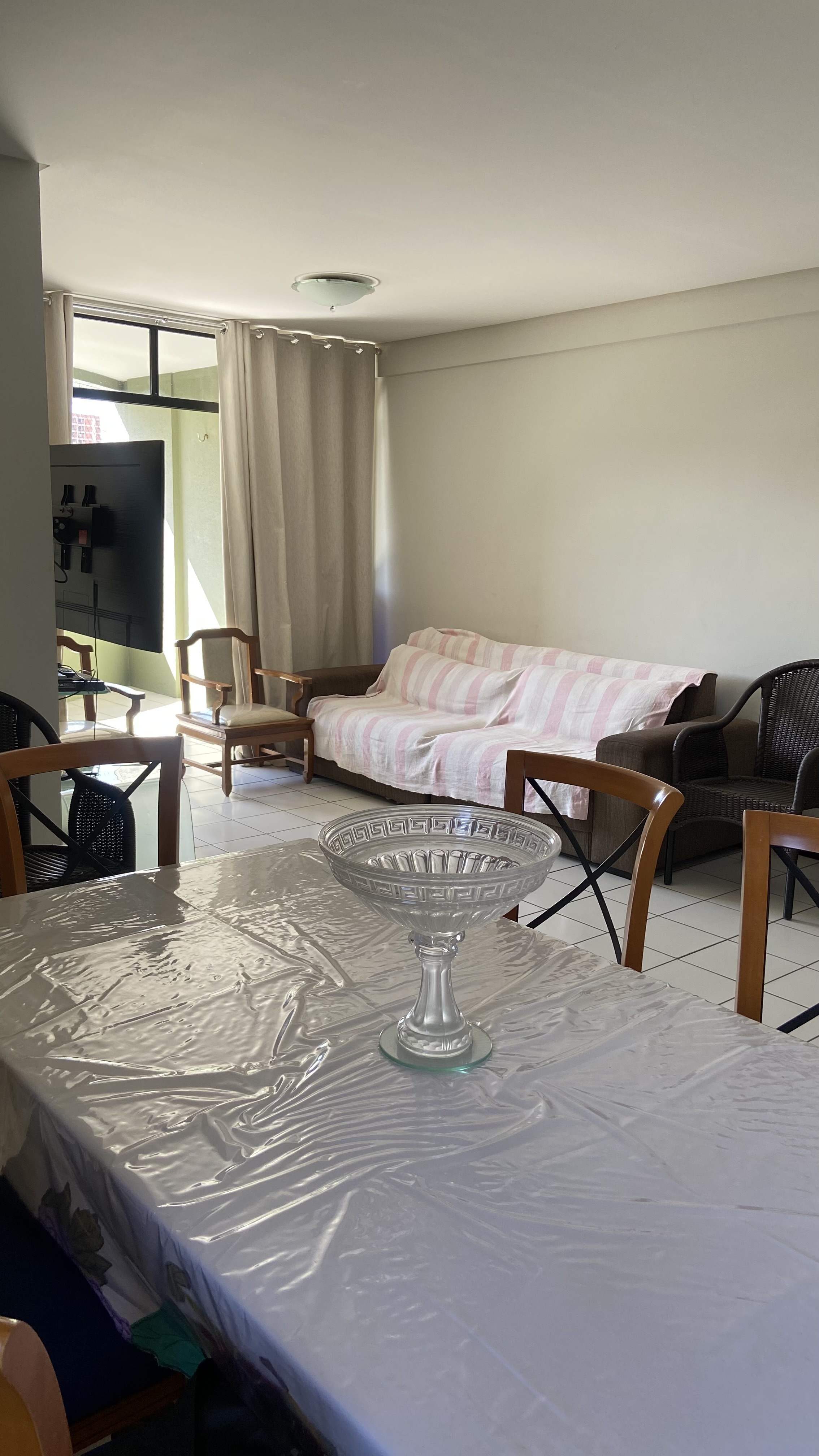 Imagem Apartamento com 3 Quartos à Venda, 130 m²em Jóquei - Teresina