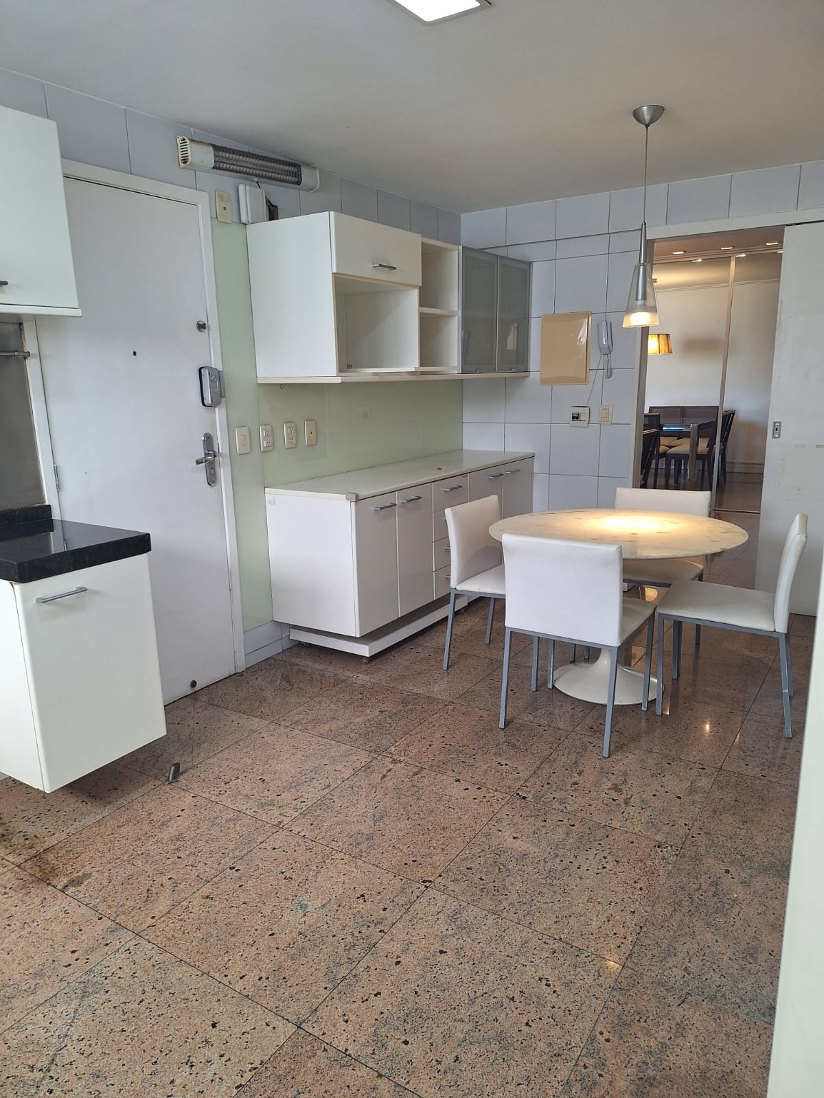 Foto do imóvel: Apartamento com 3 Quartos à Venda, 150 m² em Aldeota - Fortaleza