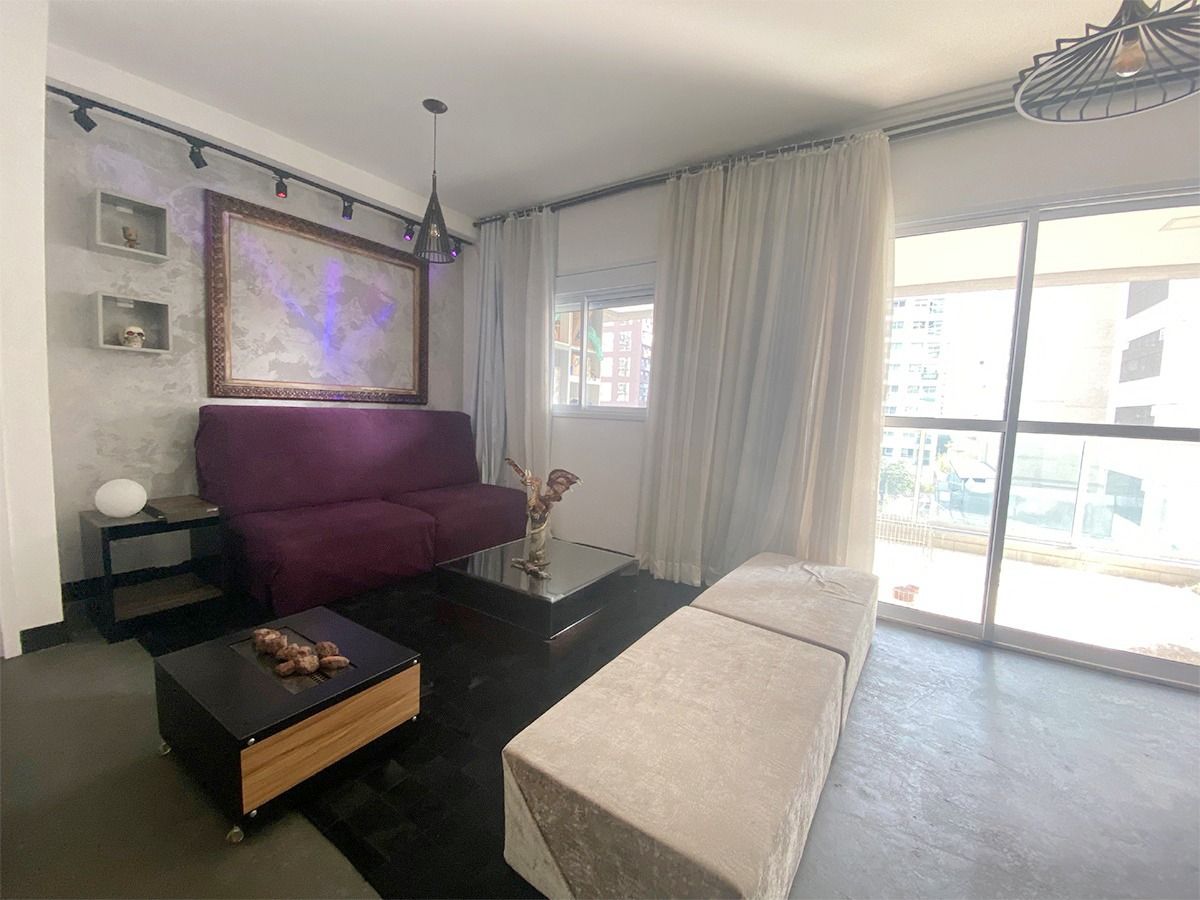 Imagem Apartamento com 1 Quarto à Venda, 74 m²em Aclimação - São Paulo
