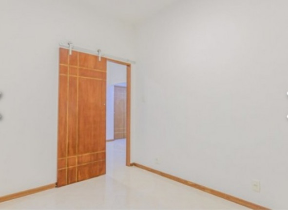 Imagem Apartamento com 1 Quarto à Venda, 31 m² em Copacabana - Rio de Janeiro