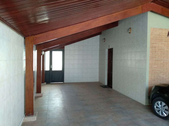 Imagem Casa com 4 Quartos à Venda, 210 m² em Jardim Das Colinas - São José Dos Campos