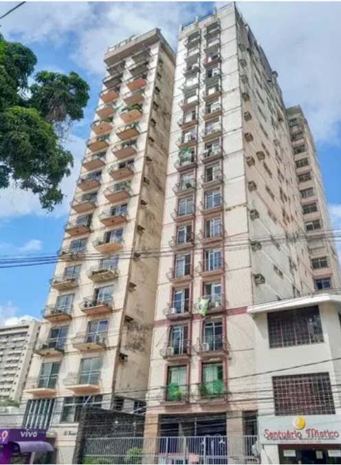 Imagem Apartamento com 3 Quartos à Venda, 140 m²em Nazaré - Belém