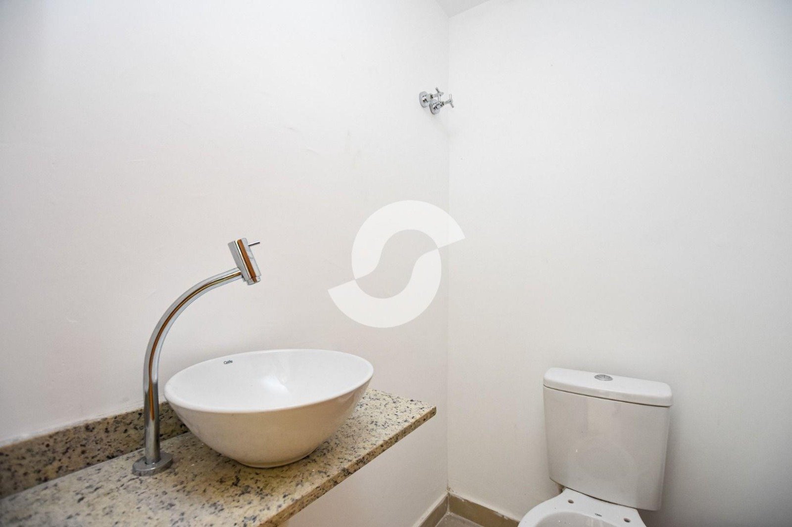 Foto do imóvel: Apartamento com 2 Quartos à Venda, 76 m² em Piratininga - Niterói