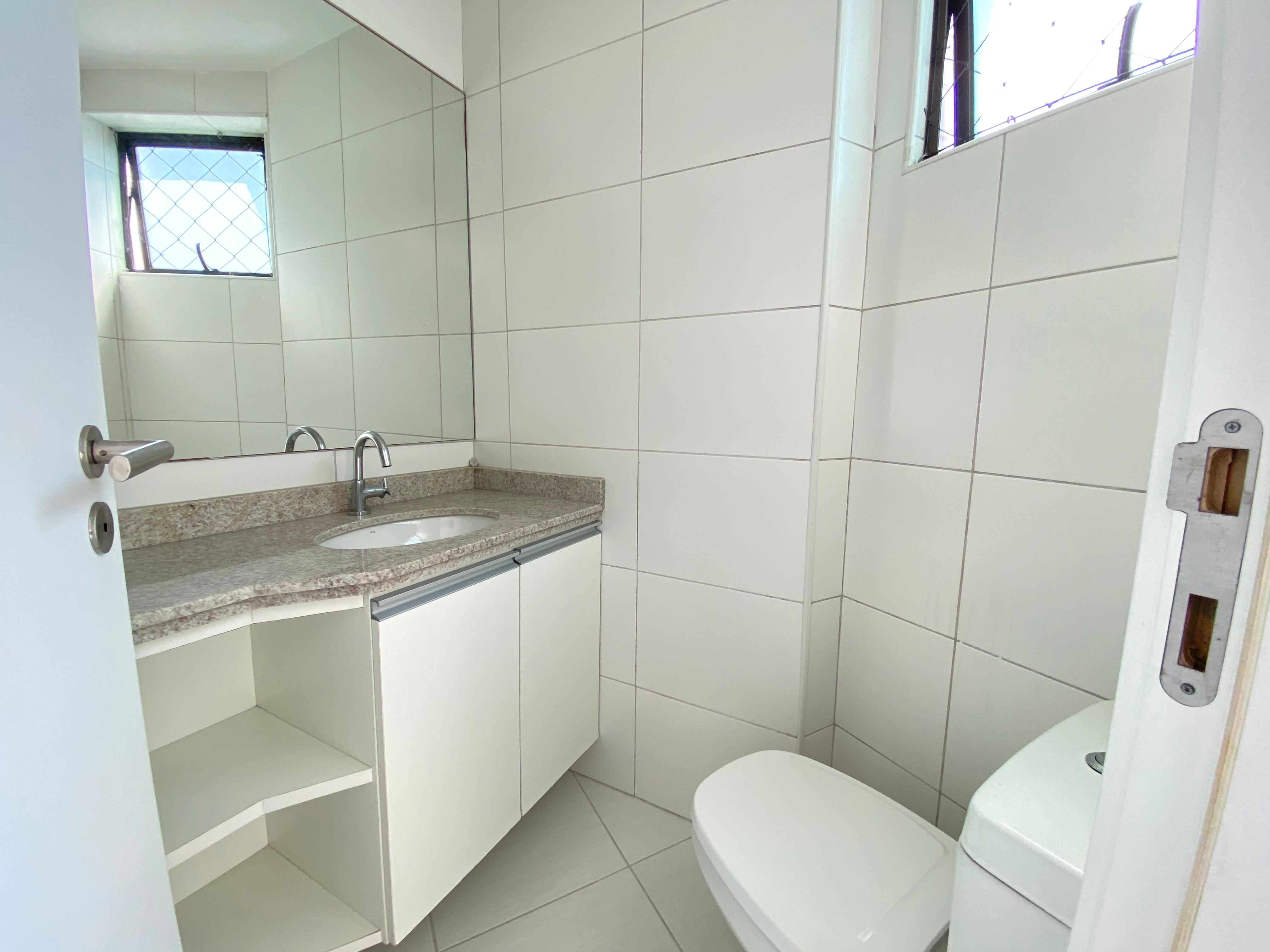 Imagem Apartamento com 4 Quartos à Venda, 136 m²em Boa Viagem - Recife