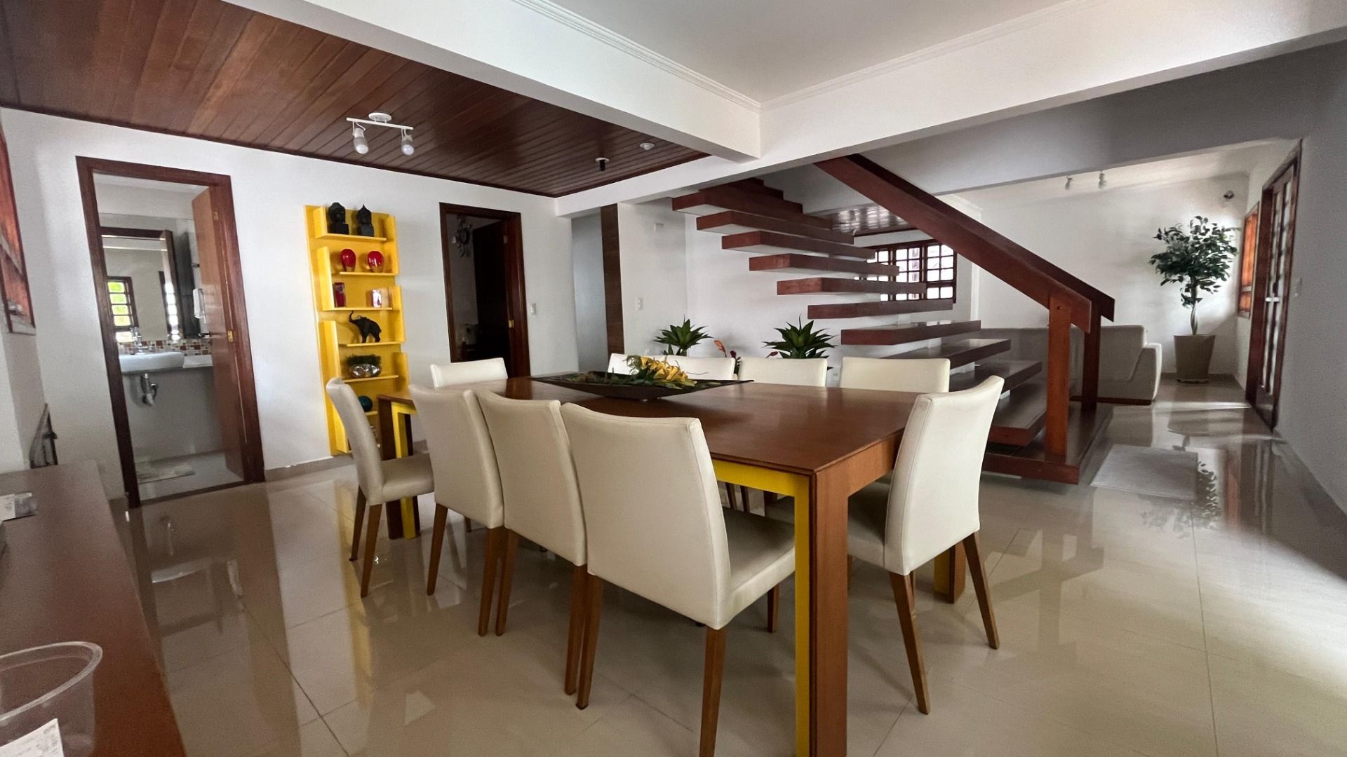 Foto do imóvel: Casa com 8 Quartos à Venda ou Temporada, 390 m² em Riviera - Bertioga