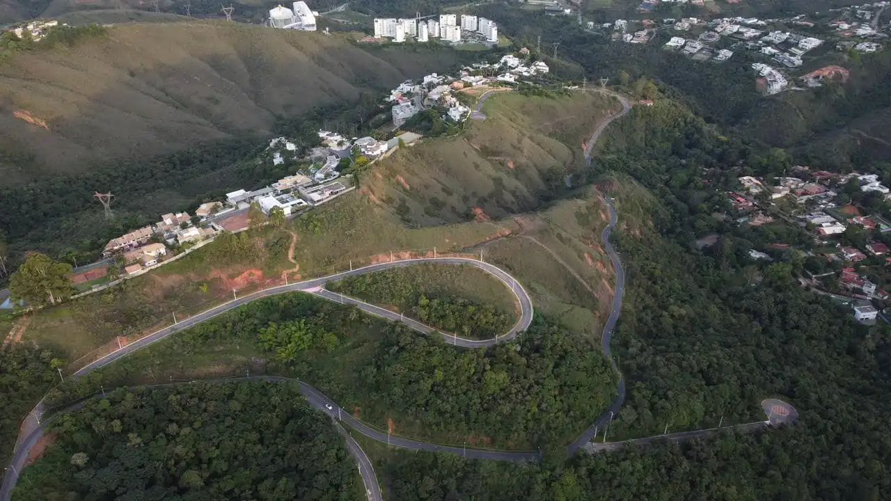 Foto do imóvel: Terreno à Venda, 5.377 m² em - Foto do imóvel: Terreno à Venda, 5.377 m² em -