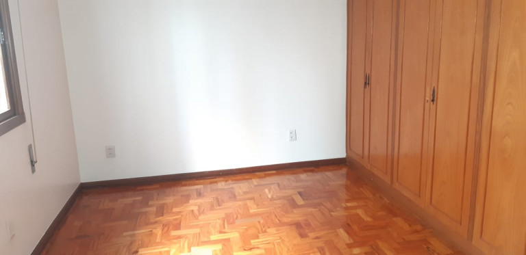 Apartamento com 2 Quartos à Venda, 58 m² em Menino Deus - Porto Alegre