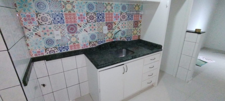 Imagem Apartamento com 2 Quartos à Venda,  em Serraria - São José