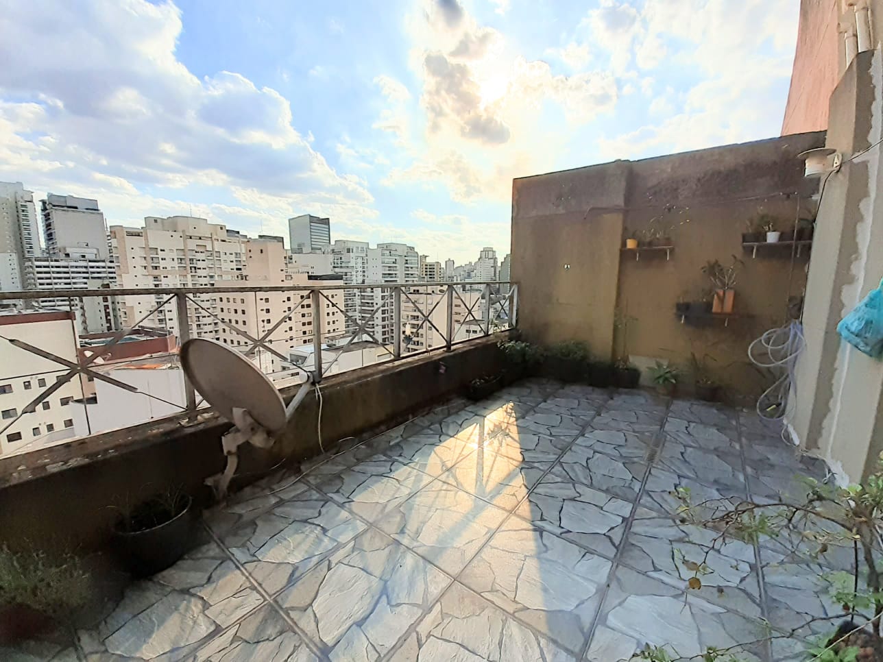 Imagem Cobertura com 2 Quartos à Venda, 80 m²em Consolação - São Paulo