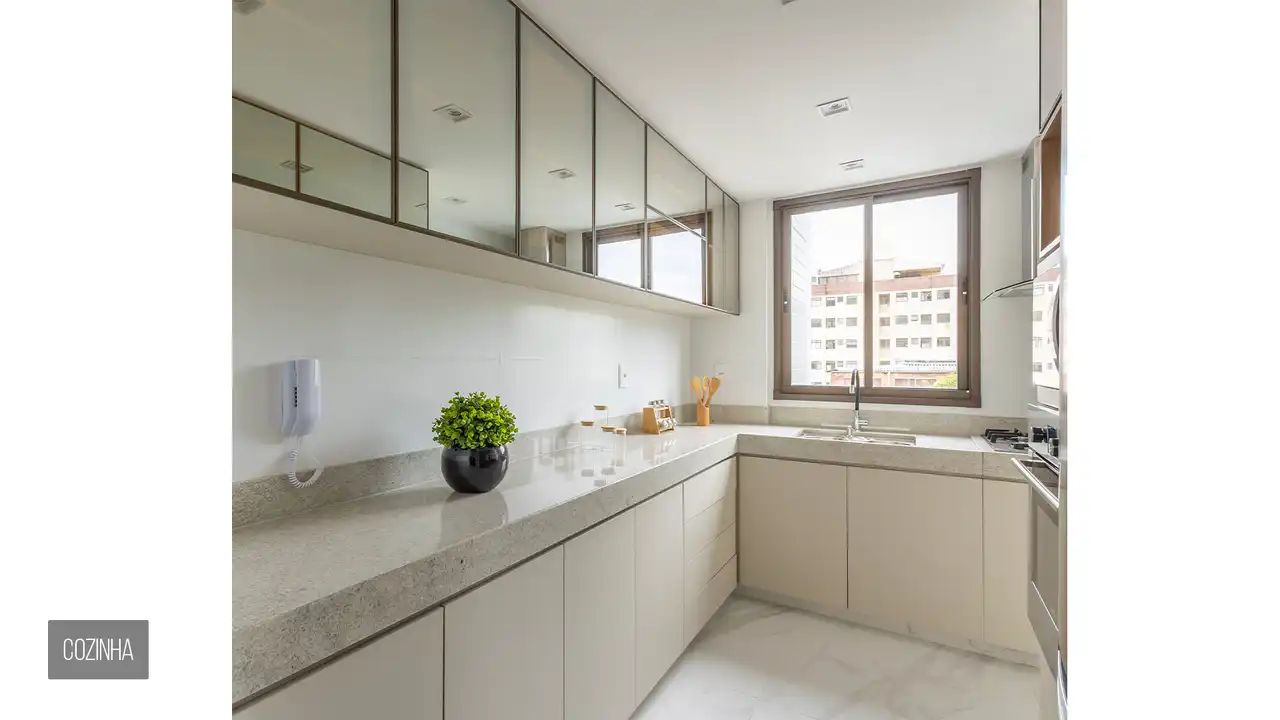 Foto do imóvel: Apartamento com 3 Quartos à Venda, 83 m² em Santo Antônio - Belo Horizonte Foto do imóvel: Apartamento com 3 Quartos à Venda, 83 m² em Santo Antônio - Belo Horizonte
