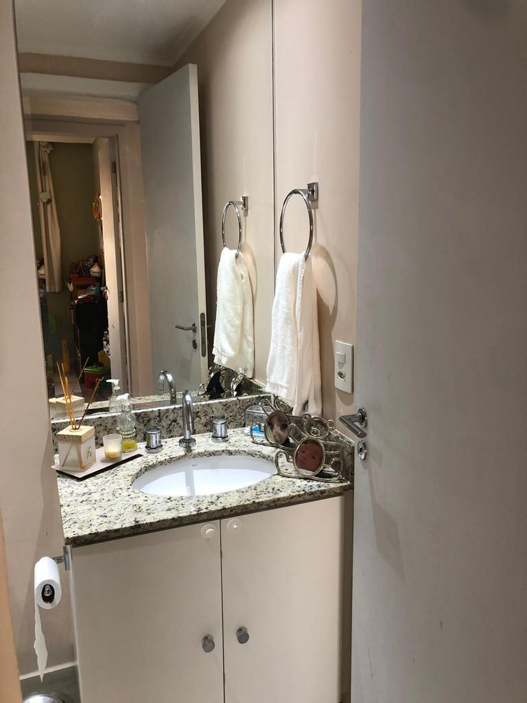 Imagem Apartamento com 2 Quartos à Venda, 69 m² em Vila Brasílio Machado - São Paulo