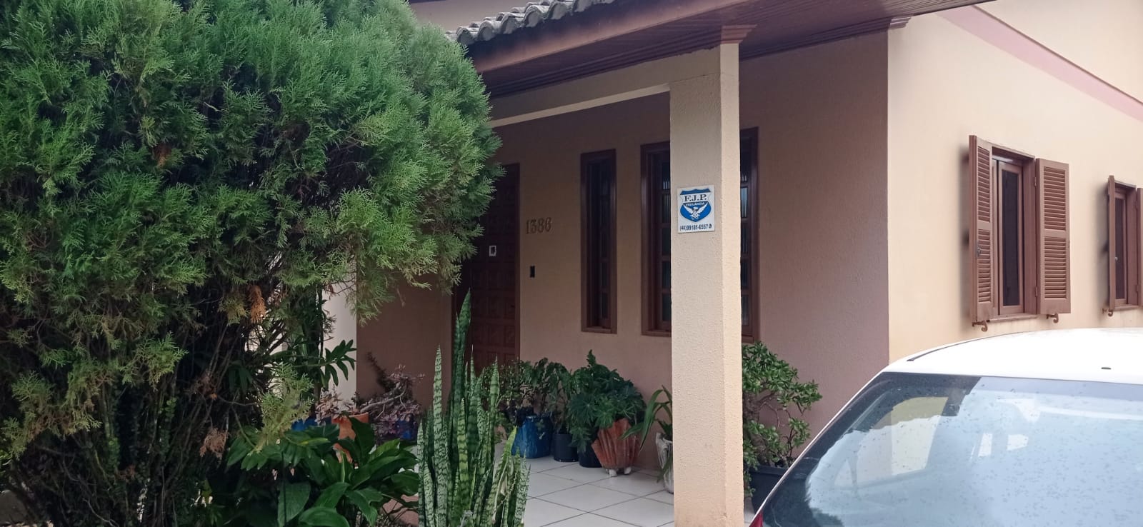 Foto do imóvel: Casa com 3 Quartos à Venda, 360 m² em  - 