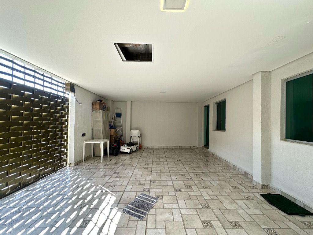 Foto do imóvel: Casa com 3 Quartos à Venda, 122 m² em Planalto - Belo Horizonte