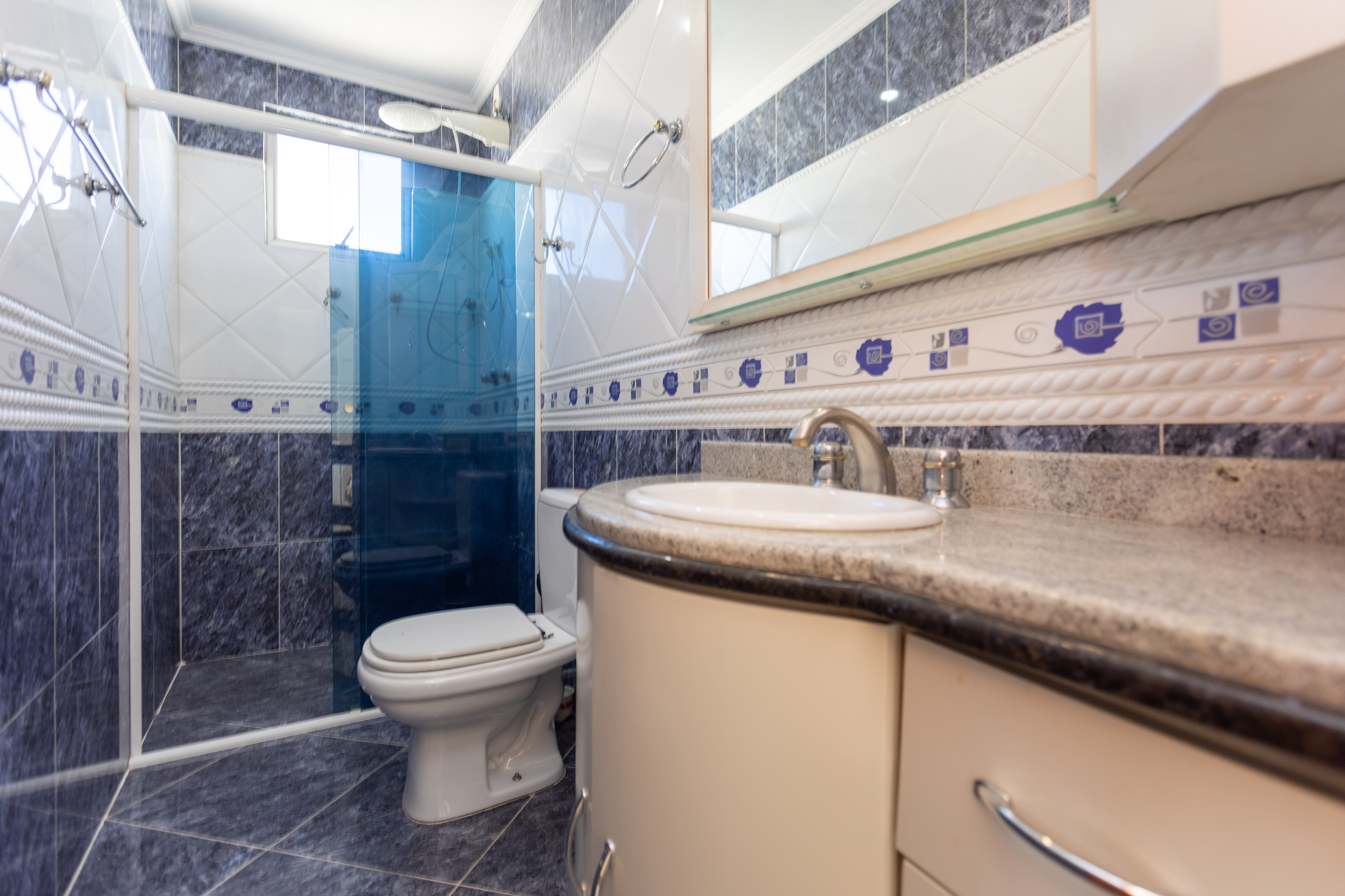 Foto do imóvel: Cobertura com 2 Quartos à Venda, 80 m² em Vila Ipiranga - Porto Alegre