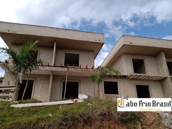 Imagem Casa de Condomínio com 3 Quartos à Venda, 77 m²em Peró - Cabo Frio