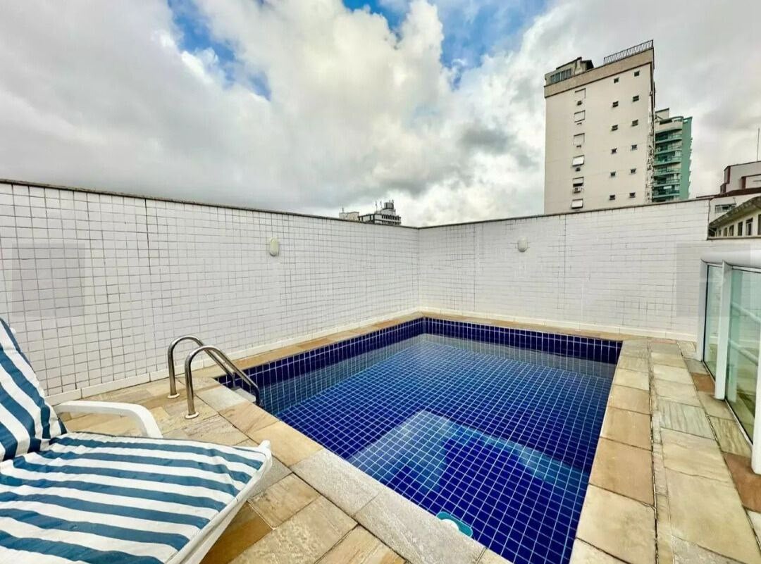 Imagem Casa com 4 Quartos à Venda, 239 m²em Embaré - Santos
