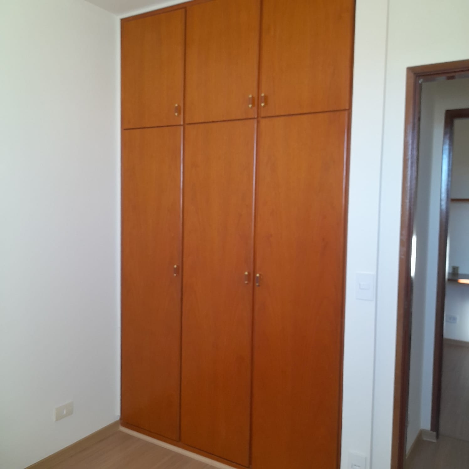 Foto do imóvel: Apartamento com 3 Quartos à Venda, 70 m²em Cláudia - Londrina