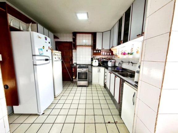 Imagem Apartamento com 5 Quartos à Venda, 200 m² em Madalena - Recife