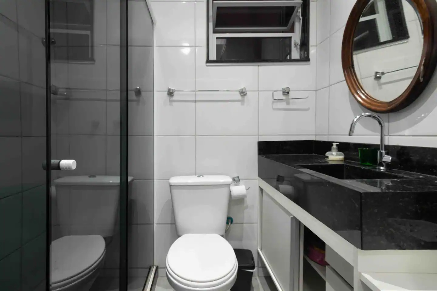 Apartamento com 2 Quartos à Venda ou Temporada, 85 m²em Leme - Rio de Janeiro