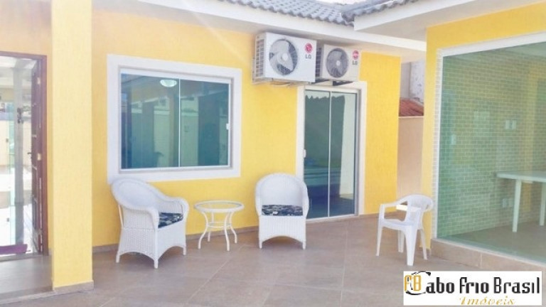 Imagem Casa de Condomínio com 3 Quartos à Venda, 200 m²em Peró - Cabo Frio