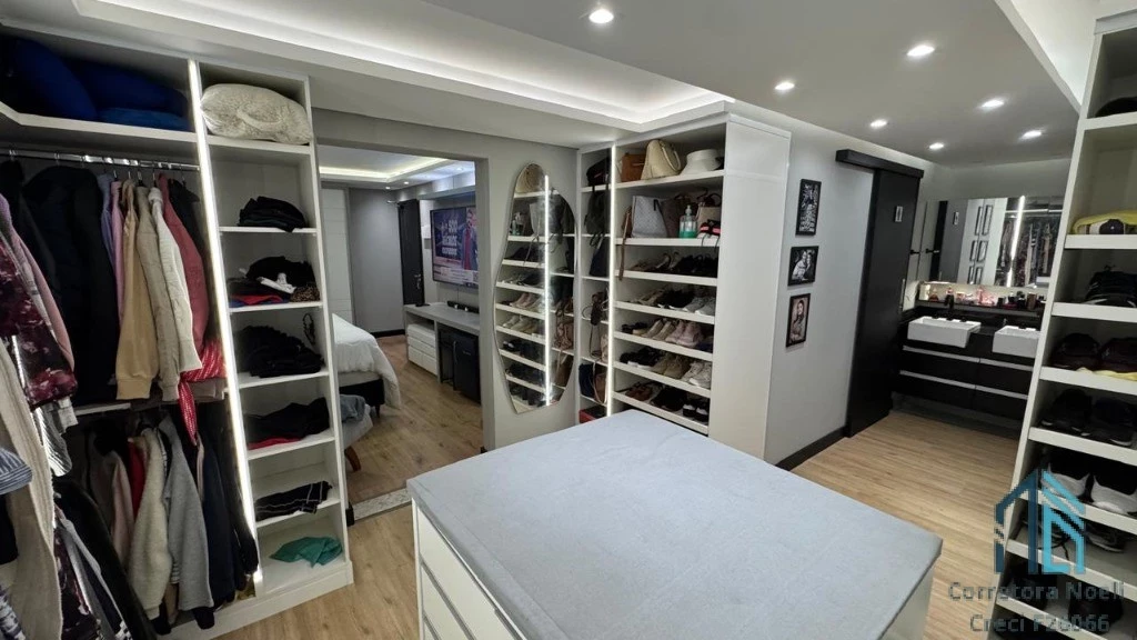 Foto do imóvel: Casa de Condomínio com 4 Quartos à Venda, 367 m² em Abranches - Curitiba