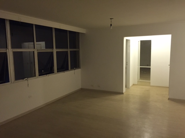 Imagem Apartamento com 3 Quartos à Venda, 147 m²em Jardim Europa - São Paulo