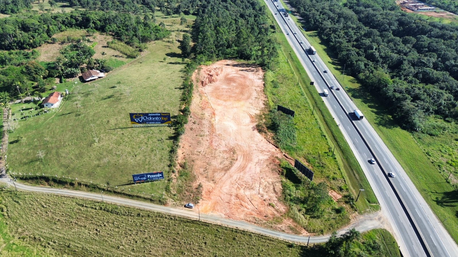 Foto do imóvel: Terreno à Venda, 34.000 m² em Ponto Alto Corveta - Araquari