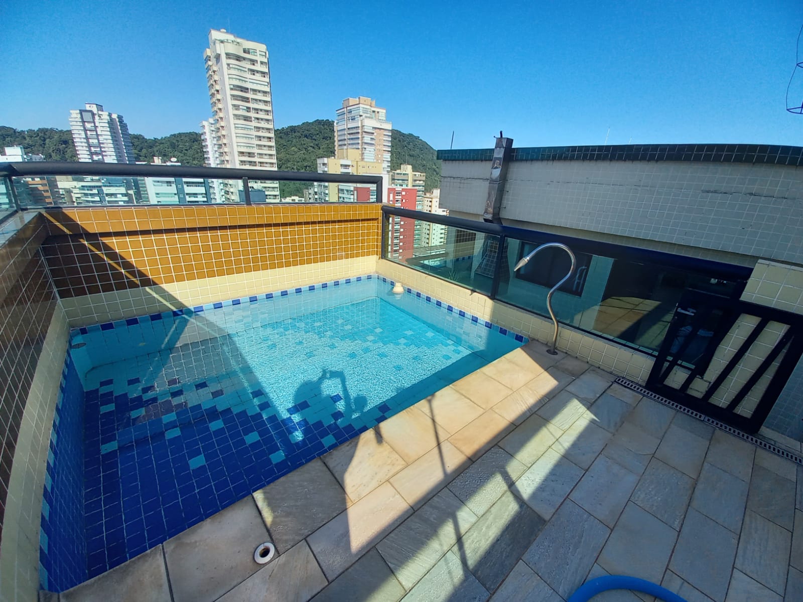 Foto do imóvel: Cobertura com 4 Quartos à Venda, 400 m²em Canto do Forte - Praia Grande