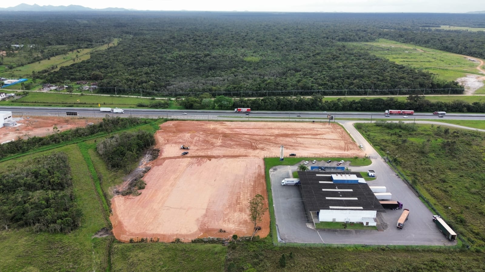Foto do imóvel: Galpão para Alugar, 1.485 m² em Corveta  - Araquari
