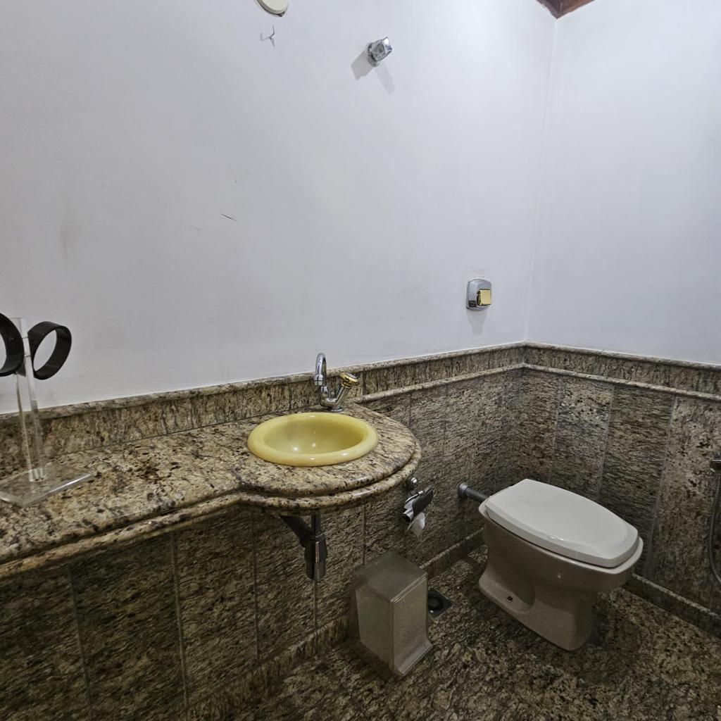 Imagem Apartamento com 3 Quartos à Venda, 165 m²em Jardim Apipema - Salvador