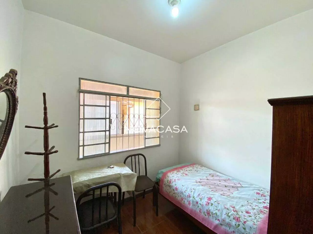 Foto do imóvel: Casa com 3 Quartos à Venda, 147 m² em Heliópolis - Belo Horizonte Foto do imóvel: Casa com 3 Quartos à Venda, 147 m² em Heliópolis - Belo Horizonte