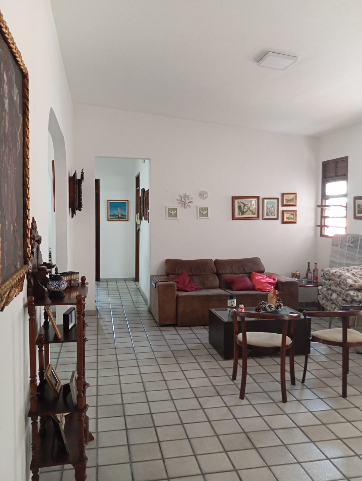Imagem Casa com 4 Quartos à Venda, 278 m²em Tirol - Natal