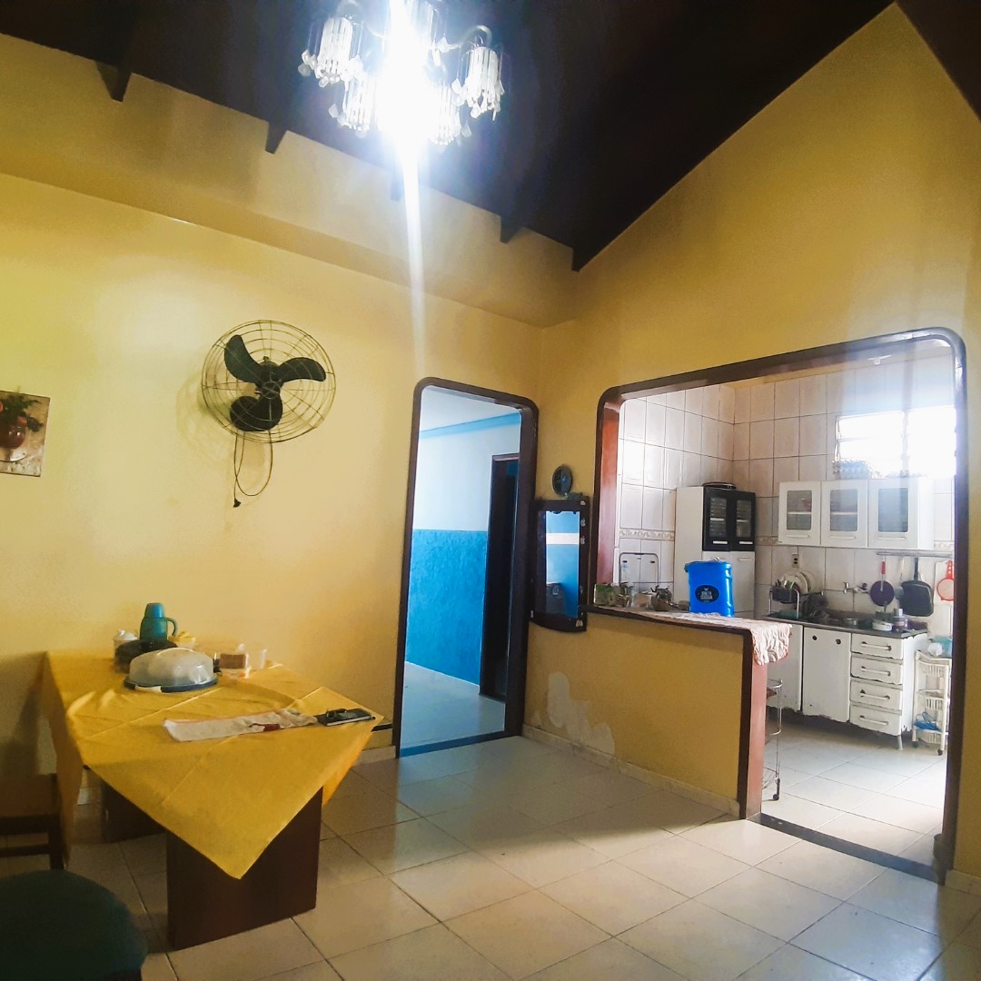 Foto do imóvel: Casa com 4 Quartos à Venda, 254 m²em Novo Aleixo - Manaus