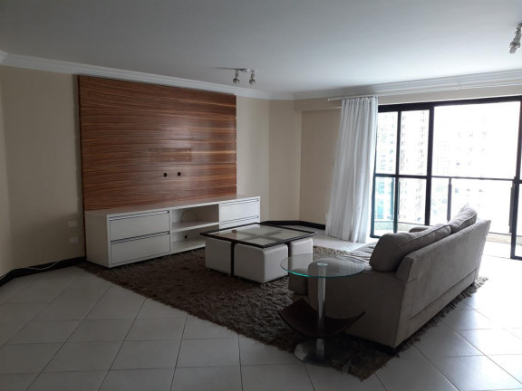 Apartamento com 3 Quartos à Venda ou Locação, 240 m² em Itaim Bibi - São Paulo