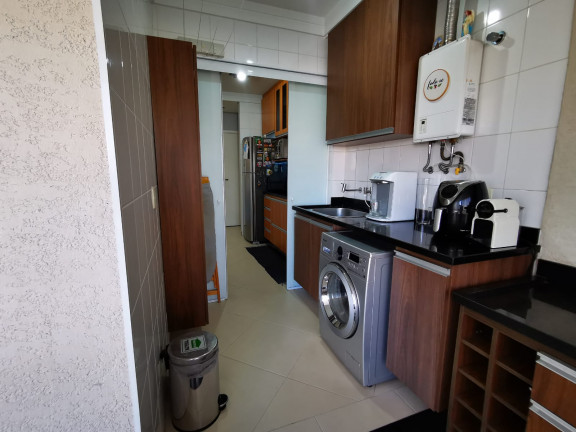 Apartamento com 2 Quartos à Venda, 72 m² em Vila Carmosina - São Paulo
