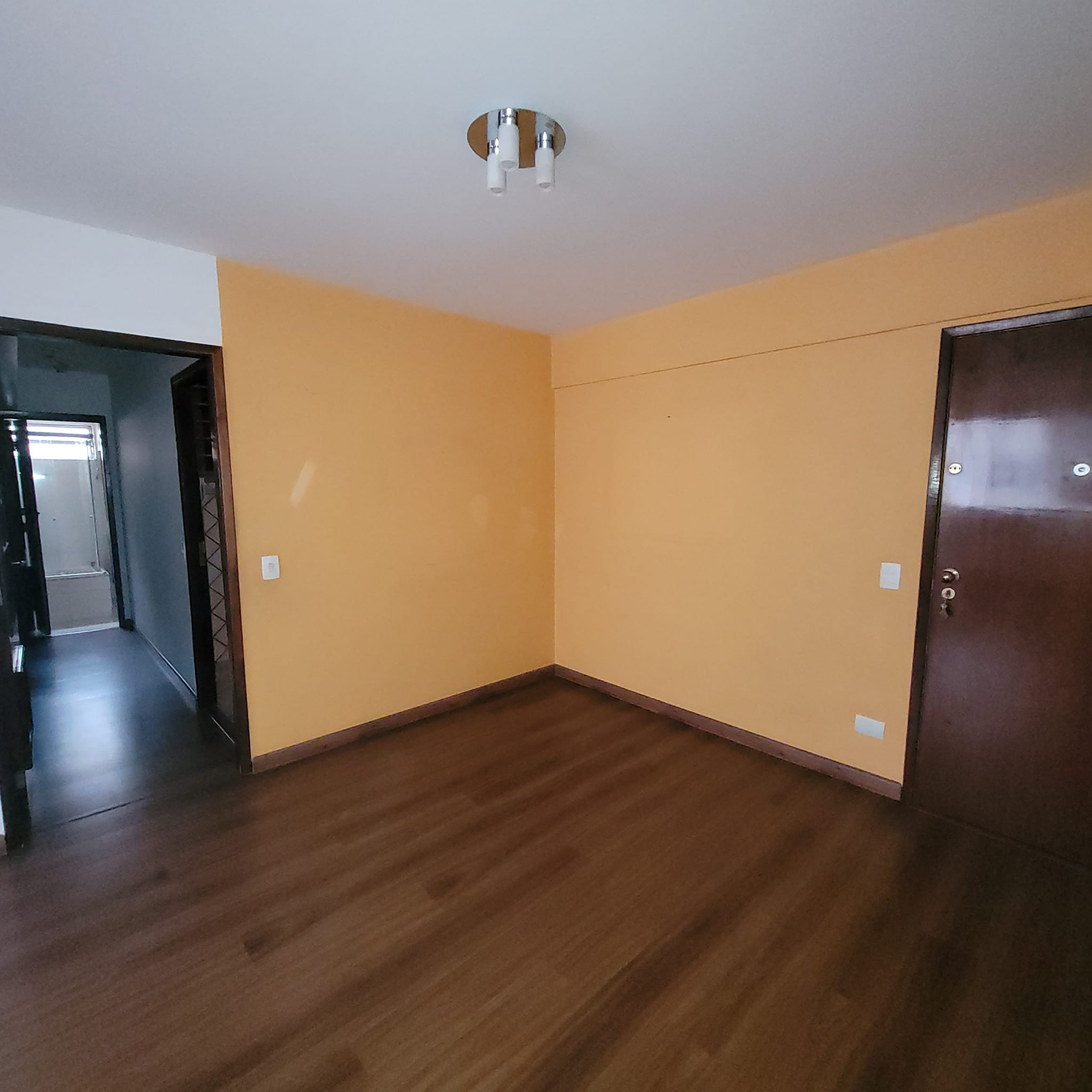 Apartamento com 2 Quartos à Venda, 80 m²em Vila Uberabinha - São Paulo