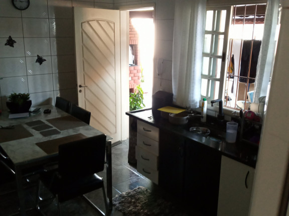 Imagem Casa com 3 Quartos à Venda, 175 m² em Jardim D'Abril - Osasco