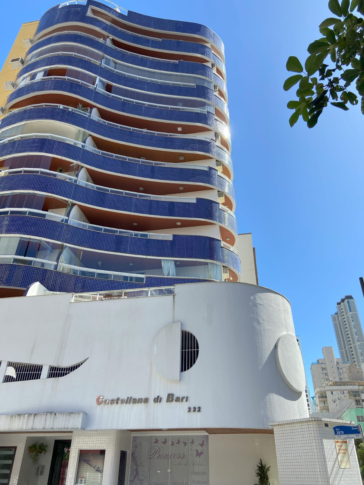 Imagem Edifício Residencial com 3 Quartos à Venda, 225 m²em Centro - Balneário Camboriú