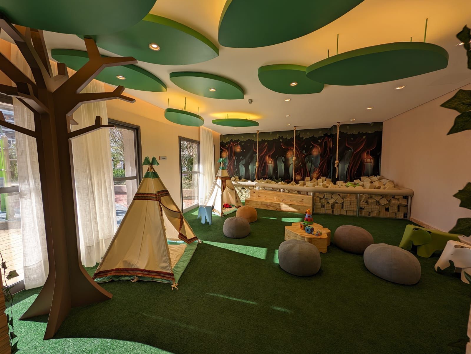 Foto do imóvel: Studio com 1 Quarto para Alugar, 30 m² em Jardim das Acácias - São Paulo